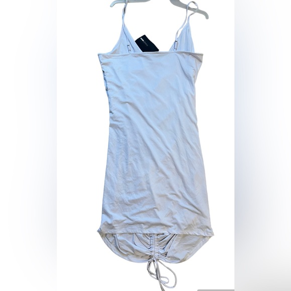 FashionNova Shanghai Ruched V-Neck Spaghetti Strap Dress White Sz1X - Picture 4 of 12